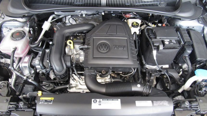 Volkswagen Polo 2020-2021 - цены, новый кузов, комплектации и фото
